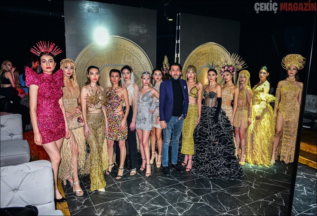 YENİ YILIN İLK DEFİLESİ FASHION TV’DEN