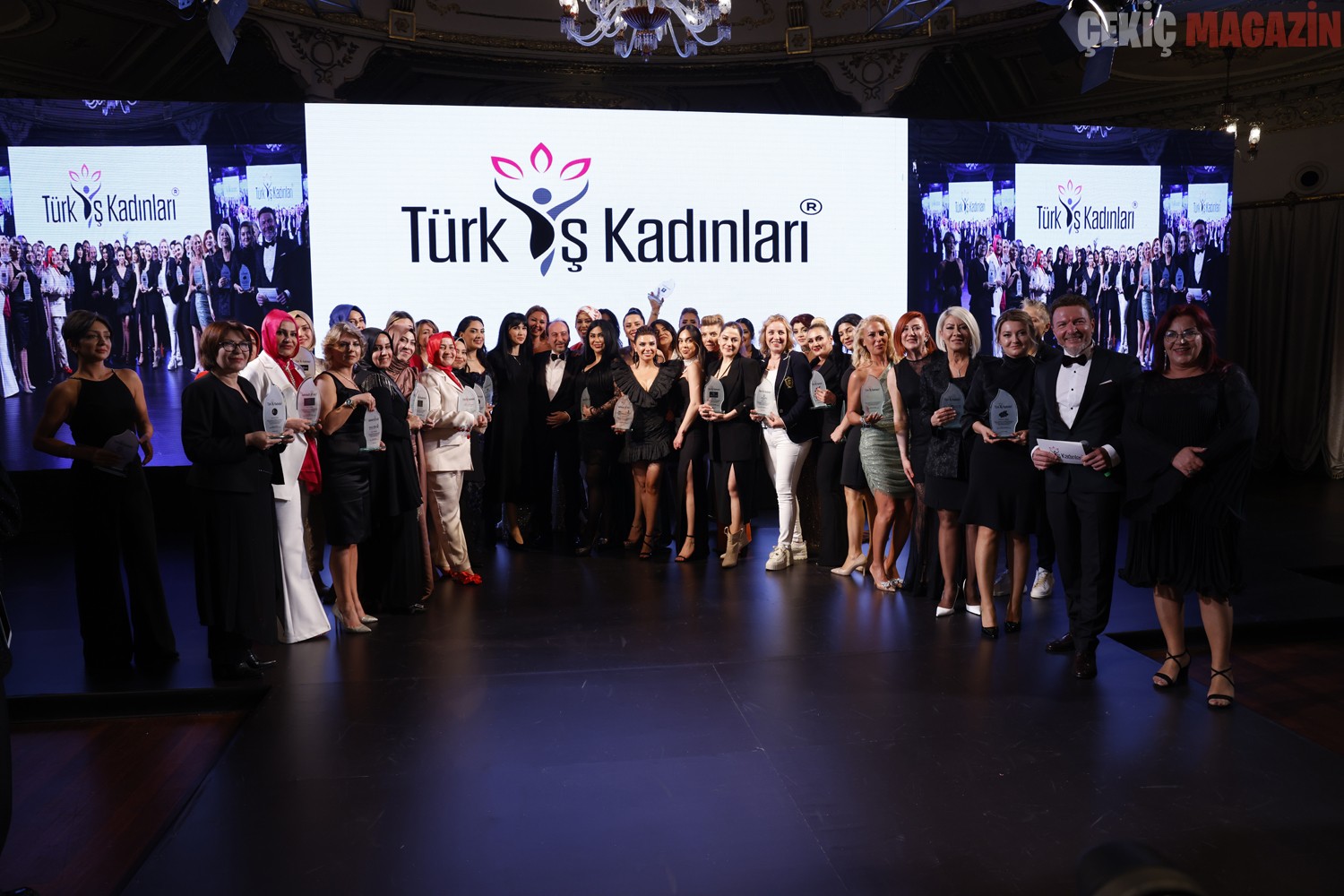 Girişimci İş Kadınları, Türk İş Kadınları  Plaket Töreninde Buluştu