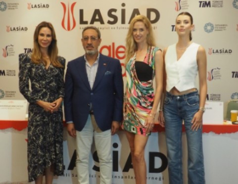 Laleli muhteşem moda şowuna hazır….