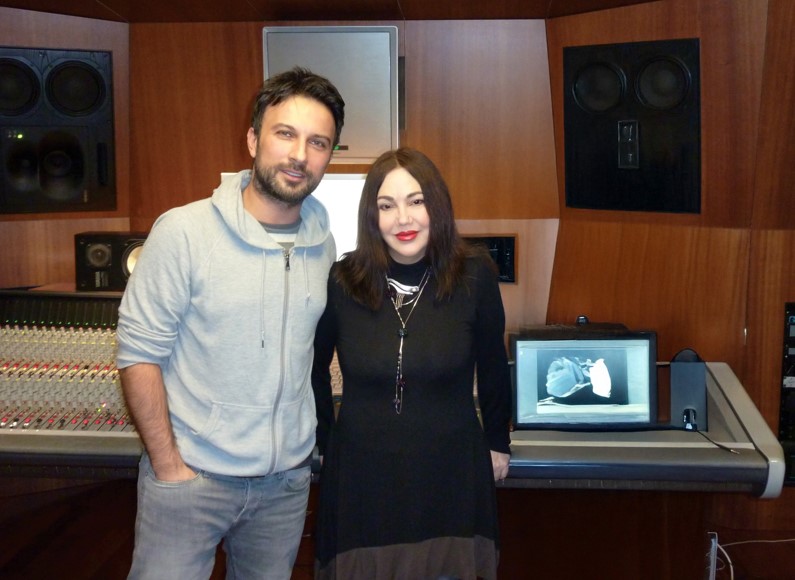 NAZAN ÖNCEL VE TARKAN’DAN YENİ SÜRPRİZ