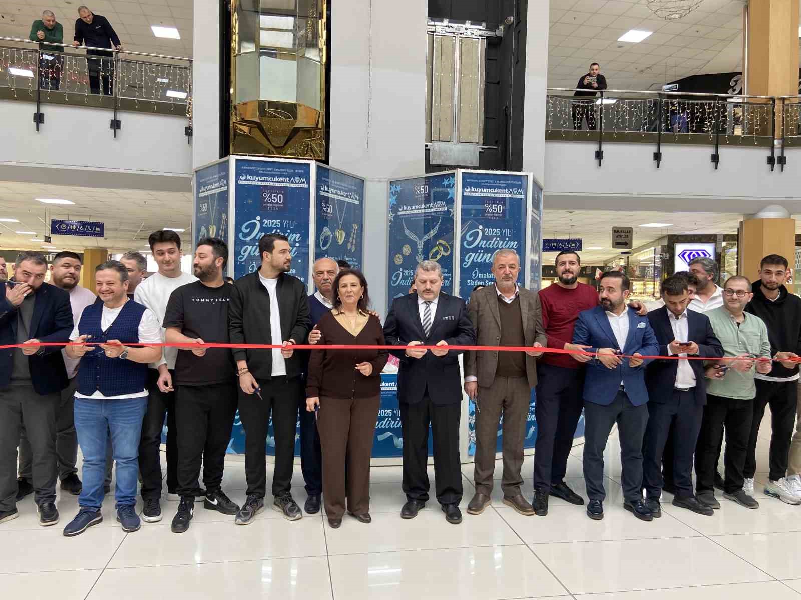 Kuyumcukent’te Geleneksel Şubat Ayı Altın İndirimleri Başladı