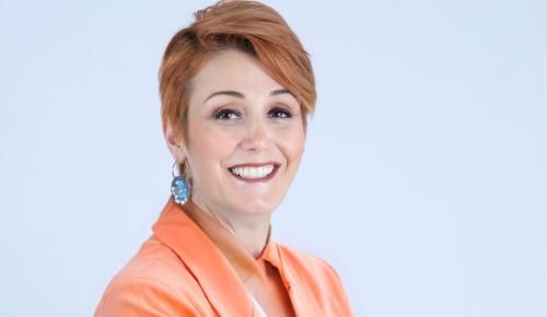 BANU YÜKSEL’İN DÖRDÜNCÜ KİTABI “KURUMSAL YILANLAR” RAFLARDA!