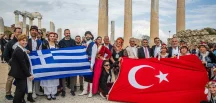 Uluslararası Manavgat Girit’ten Side’ye Kültür ve lezzet festivali başladı: Akdeniz’in sıcak kanlı çocukları Side’de buluştu