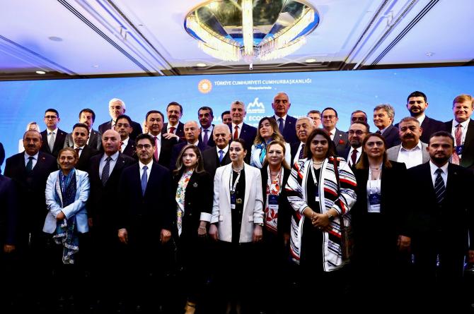 Ünlü gayrimenkul uzmanı Semih Sarıalioğlu’nun PEF 2025 yorumu “Çok şanslıyım”