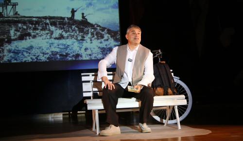 “Hayatı Hikaye Olan Adam Sait Faik” Tiyatro Oyunu Büyük İlgi Görüyor!