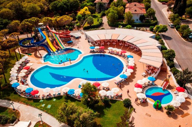 SALAMIS BAY CONTI HOTEL’DE YAZ SEZONU RÜYA GİBİ BAŞLIYOR