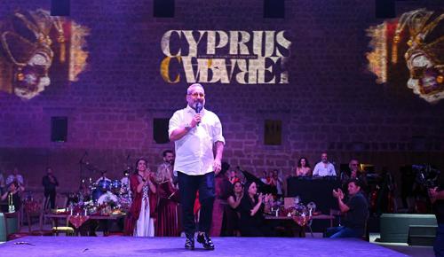 Cyprus Cabaret’ten sezona nefes kesen açılış!