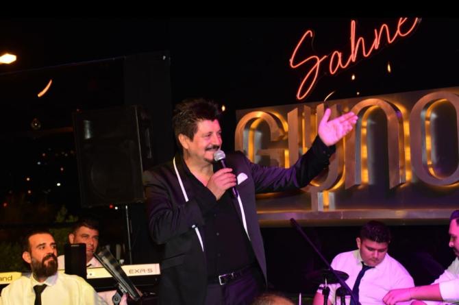 EKİN AKKAŞ BODRUMDA EĞLENCE MEKANINI AÇTI
