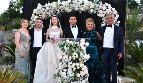 Cemiyet Dünyasının Gözü Bu Düğündeydi: Baran ve Çetinkaya Aileleri Birleşti