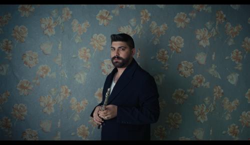 Serdar Ortaç’la Yaptığı Düet Çok Konuşulmuştu: Şeref Altınbaş’tan Yeni Tekli “Maziden Biri”