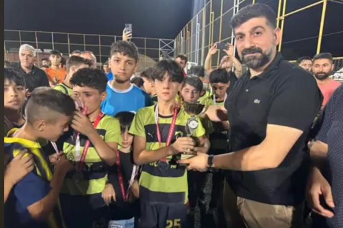 Kenan Sürmeli’den Hem Futbola Hem Sanata Büyük Destek!