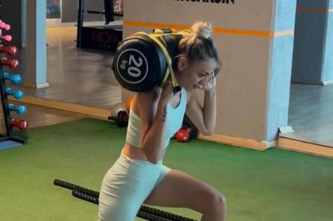 NEVİDE ÇİÇEK: HAYATI SPOR, FORMU AZİM!