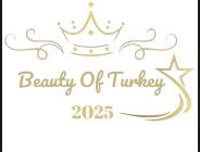 Bu yıl beşincisi düzenlenecek olan Beauty Of Turkey 2025 güzellik yarışması için geri sayım başladı. Daha önce pek çok başarılı organizasyona imza atan ünlü model ve manken eğitmeni Onur Metin Şavluk, 30 Ağustos 2025’te Ankara’da gerçekleşecek bu görkemli gece için profesyonel ekibiyle hazırlıklarını tüm hızıyla sürdürüyor.  30 Ağustos Cumartesi günü saat 19.00’da Ankara’nın seçkin mekanlarından C.K Farabi Hotel’de düzenlenecek organizasyon, hem yerli hem de yabancı basının ilgi odağı olacak. Ulusal televizyon kanalları ve önde gelen magazin temsilcilerinin de etkinliği yakından takip etmesi bekleniyor.  Tarihsel anlamıyla da büyük önem taşıyan 30 Ağustos Zafer Bayramı, bu özel geceye ilham kaynağı oluyor. Gecede bando ve dans gösterileri, sürpriz sanatçı performansları, ünlü simaların katılımı ve özel kutlama anları ile unutulmaz anlar yaşanacak.  Yarışmada sahne alacak model adaylarının eğitmenliğini, moda ve güzellik dünyasının tanınan isimleri Ünlü Manken & Tasarımcı İdil Berivan Karakuş ile Ünlü Manken Feyzanur Ceylan üstleniyor.  Podyumda taşınacak şık ve göz kamaştıran kostümler ise usta modacılar Gözde İşbilir, Perihan Demirdelen ve İdil Berivan Karakuş (İdL Fashion) imzasını taşıyacak.  Jüri koltuğunda ise tanınmış magazin duayenleri, ünlü marka sahipleri, iş insanları, estetisyenler, doktorlar, sosyal medya fenomenleri, oyuncular ve sanat dünyasından birçok değerli ismin yer alması bekleniyor.  Ankara’da moda rüzgarlarının esmeye başladığı bu günlerde, organizasyonun mimarı ve Beauty Of Turkey markasının kurucusu Onur Metin Şavluk’a başarılar diliyor, bu büyüleyici geceyi büyük bir merak ve heyecanla bekliyoruz.