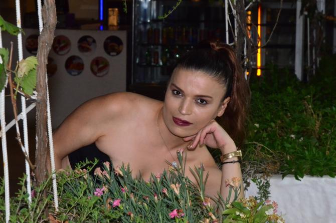 DUYGU VARLI FIRTINASI BAŞLIYOR: KAMERANIN ÖNÜNDE DEĞİL, ARTIK HER YERİNDE!