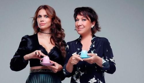 Oya Başar ve Begüm Birgören’le Kahkaha Dolu Bir Yaz Akşamı “Plastik Aşklar”3 Ağustos Pazar akşamı BTCTURK VADİ AÇIKHAVA’da