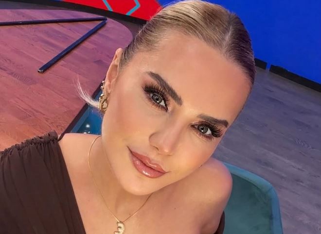 Ebru Yazıcı’dan 2026 Bombası! “Ece Erken’in Yılı: Parıltının ve Zaferin Zirvesi”