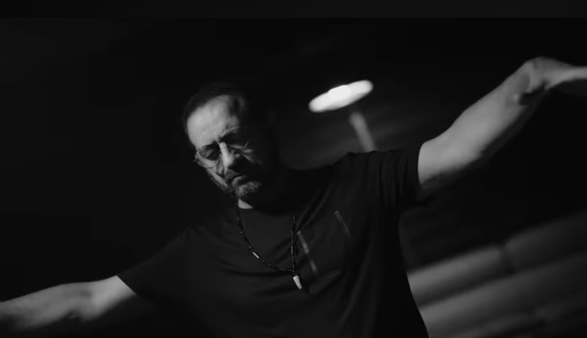 Sanatçı Selçuk Bahtiyar Yeni Klibiyle Büyük Çıkış Yakaladı