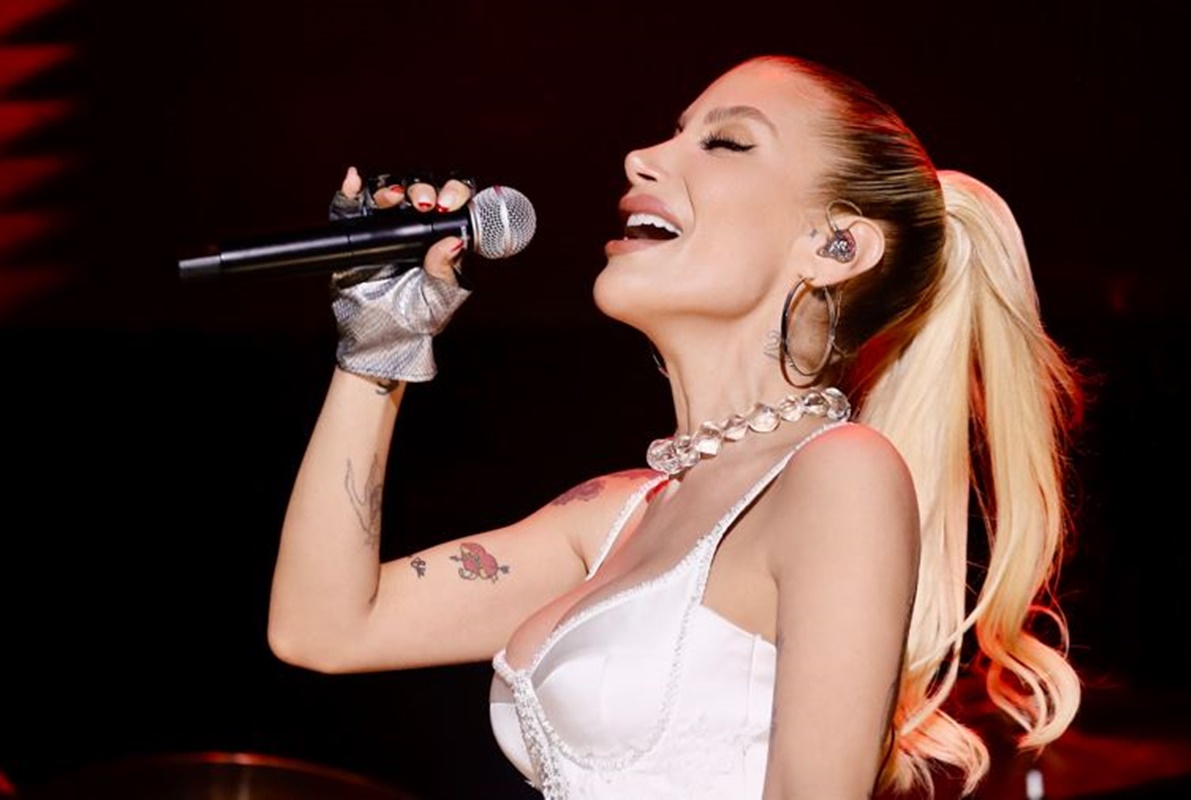 Minik Serçe’den İrem’e Yeni Yıl Sürprizi…